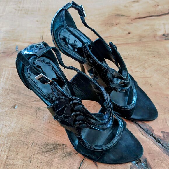 DIOR Patent Leather Strappy Heels - Picture 4 of 10